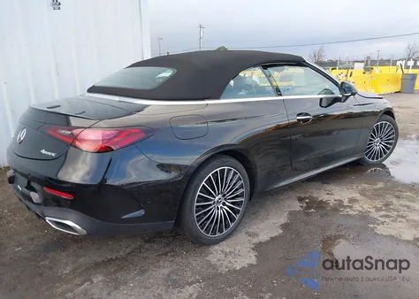 2025 Mercedes-Benz Cle 300 4Matic z USA, uszkodzony, nr VIN W1KMK4HB7SF069007